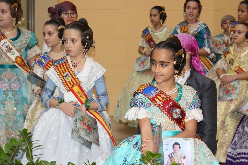 Estreno histórico de los niños falleros en el intercambio infantil