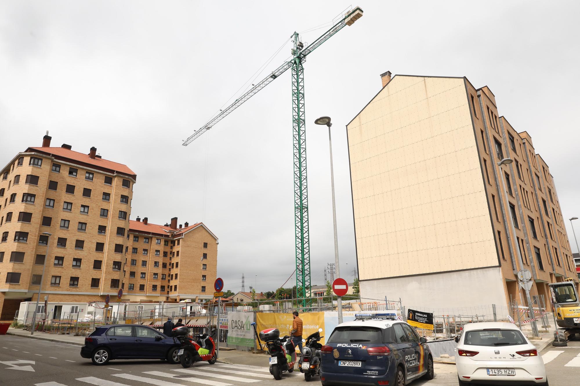 En imágenes: Accidente laboral en Gijón