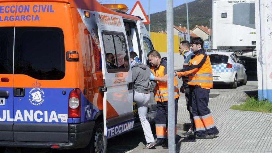 Un operativo de la agrupación de Protección Civil de Vilagarcía. // Noé Parga