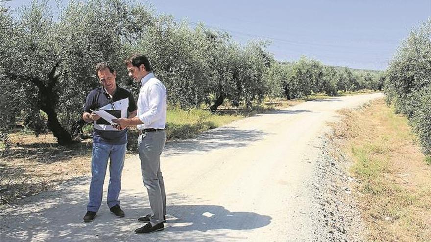 El Ayuntamiento invierte unos 146.000 euros en mejoras en 14 caminos rurales