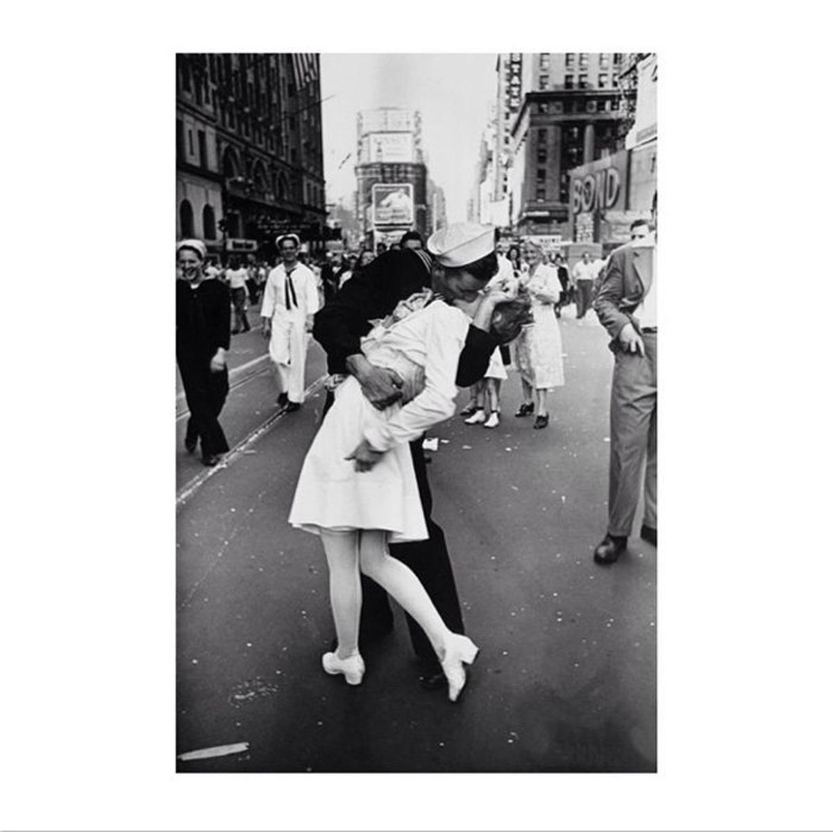 El beso de Times Square 1945, Garbiñe Continente