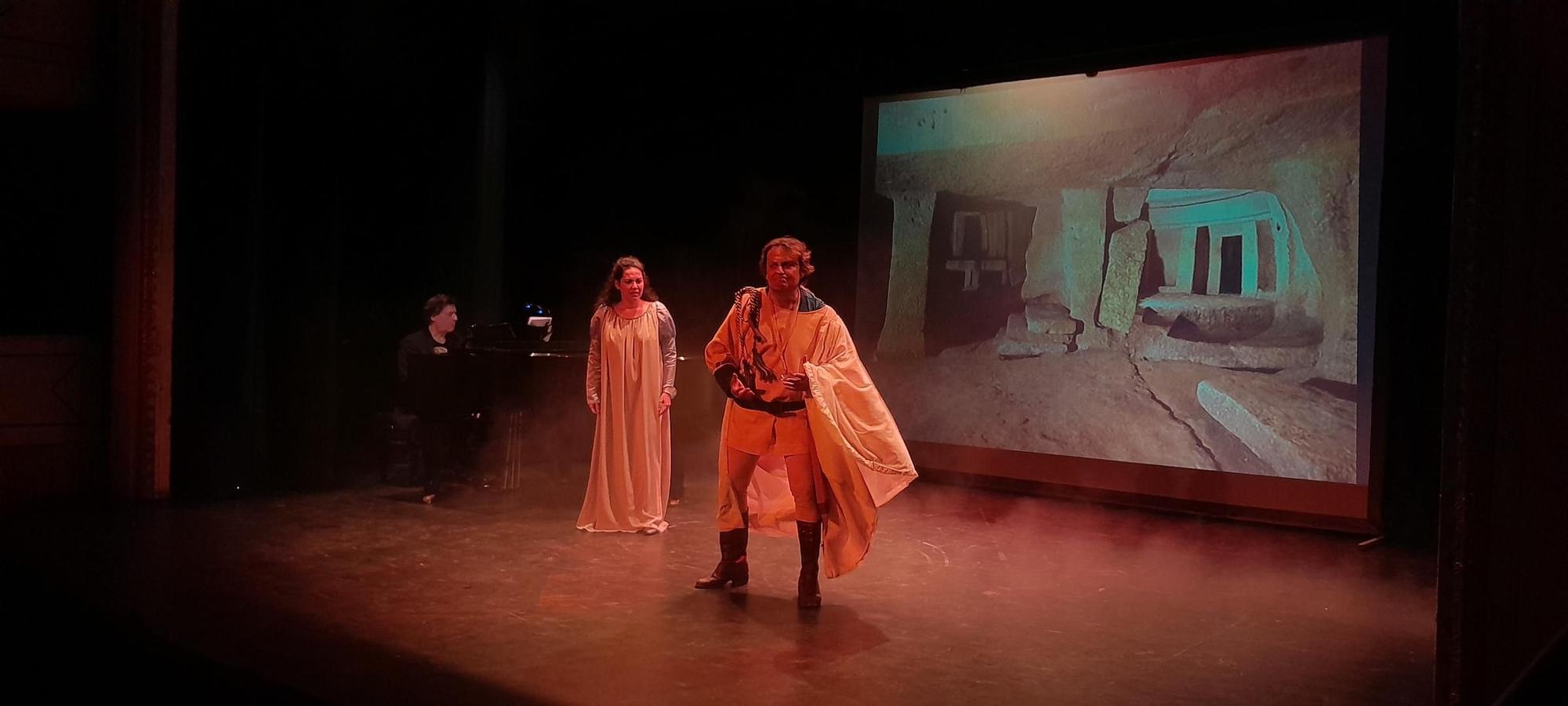 GALERÍA | Representación de "La flauta mágica", de Mozart, en el teatro Latorre de Toro