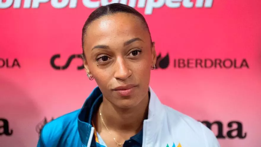 Ana Peleteiro: "El día de la mujer son todos los días"