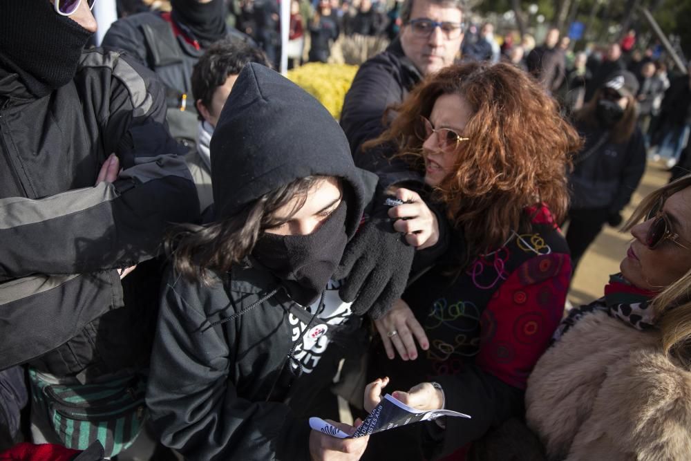 Enfrontament a Blanes entre antifeixistes i simpatitzants de Vox a Blanes