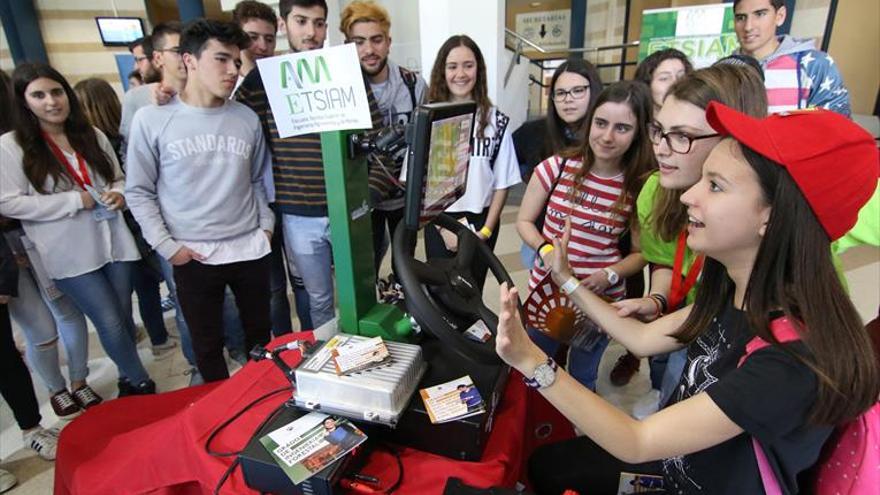 La UCO acerca su oferta formativa al alumnado preuniversitario de la provincia