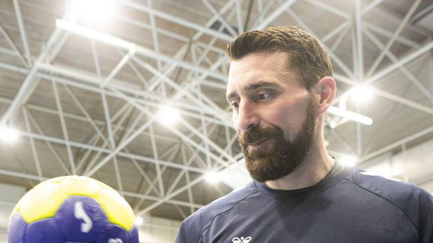 José Carlos Hernández, ayer, en el polideportivo de La Magdalena. | María Fuentes