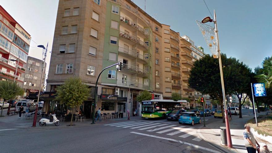 Accidentes de tráfico en Vigo | Fallece una mujer tras ser atropellada por  una moto en Pizarro