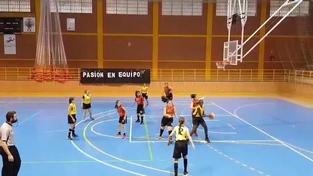 Así anotaba Awa Fam en el CD Polanens antes de fichar por el Valencia Basket