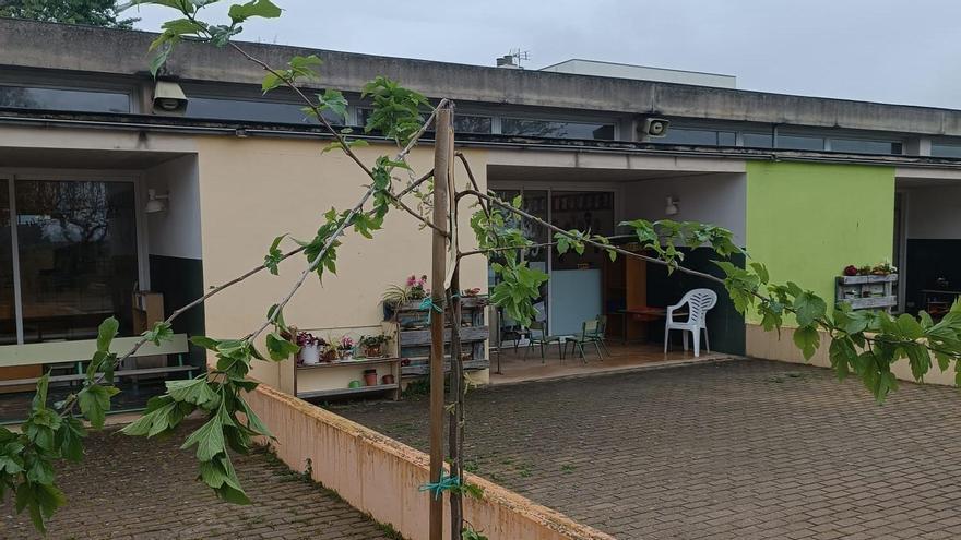 Las imágenes de los actos vandálicos en el CEIP Eleonor Bosch