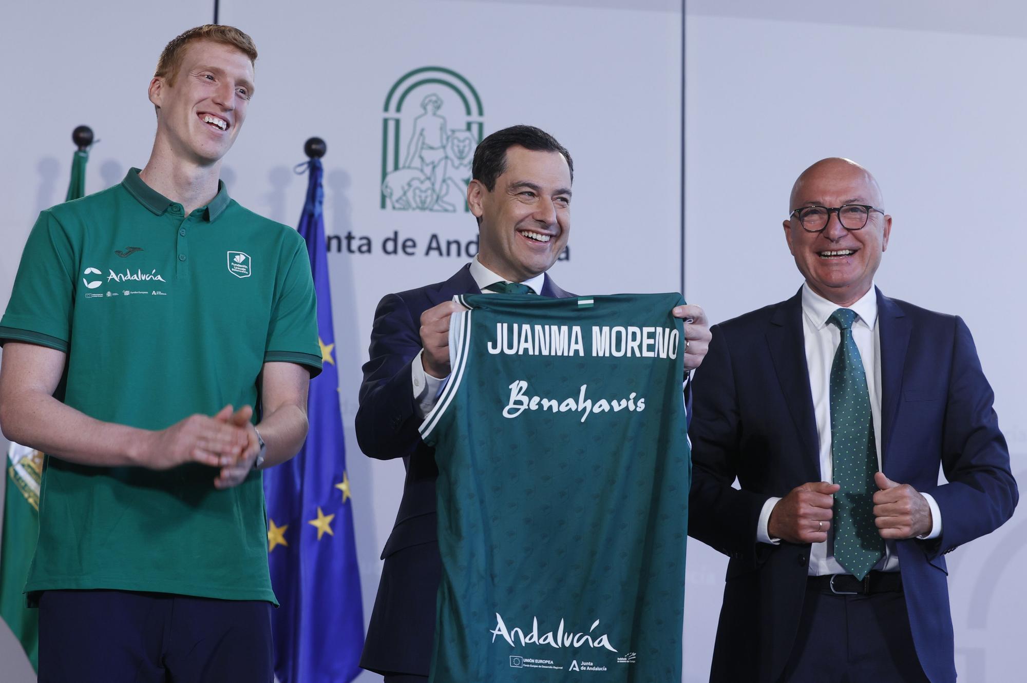 Moreno recibe al Unicaja de Baloncesto de Málaga, campeón de la Basketball Champions League