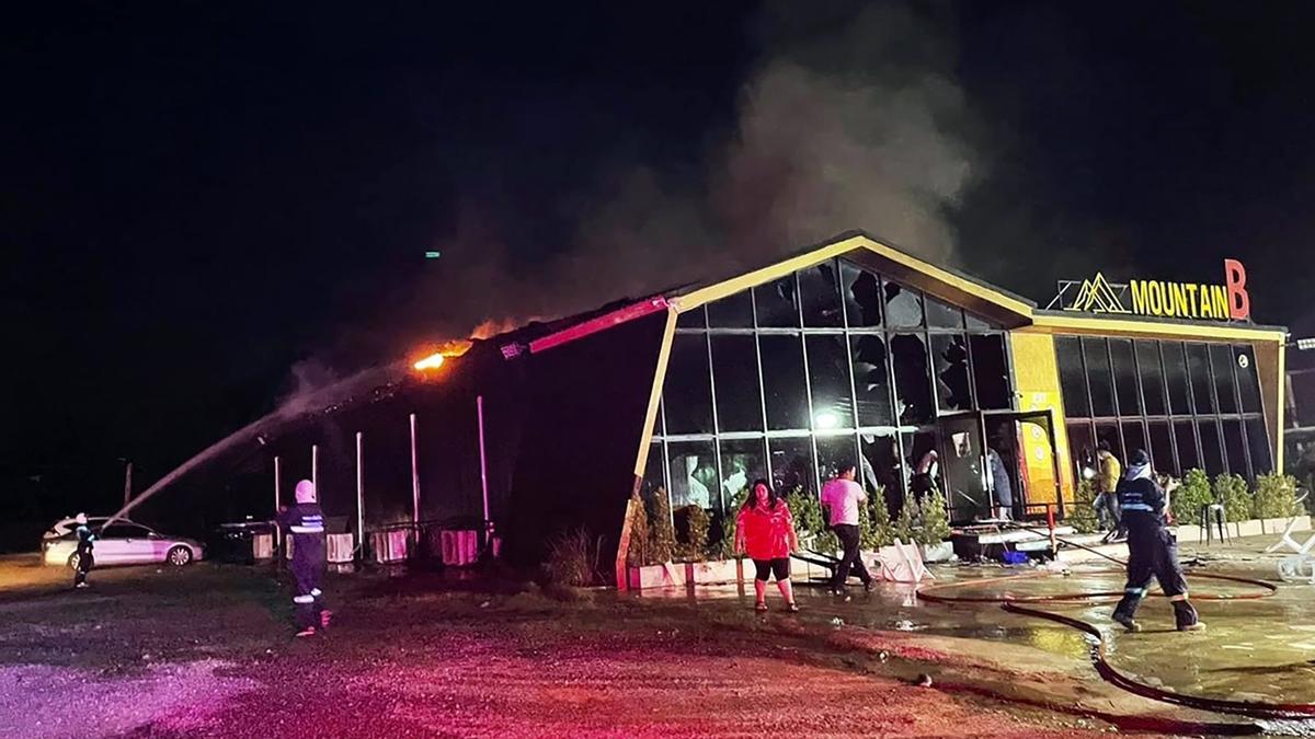 El incendio de una discoteca en Tailandia deja 13 muertos y más de 40 heridos