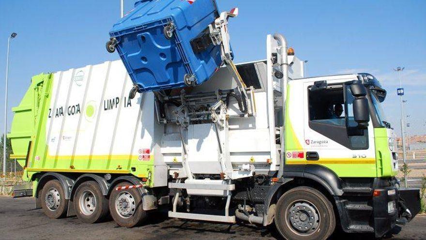 Contenedores inteligentes, camiones más silenciosos y un quinto cubo de basura: así es el nuevo contrato de limpieza de Zaragoza