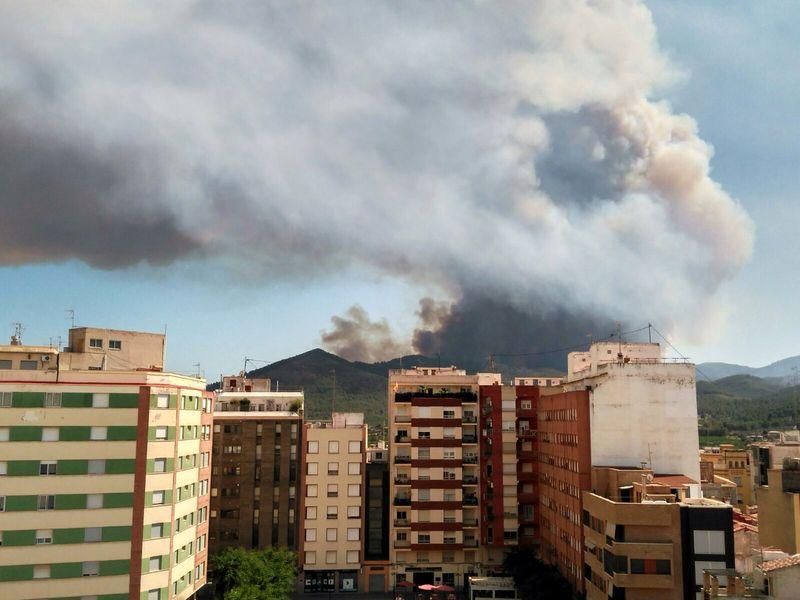 Incendio en Serra d'Espadà