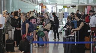 Principio de acuerdo para evitar la huelga en el 'handling' de los aeropuertos