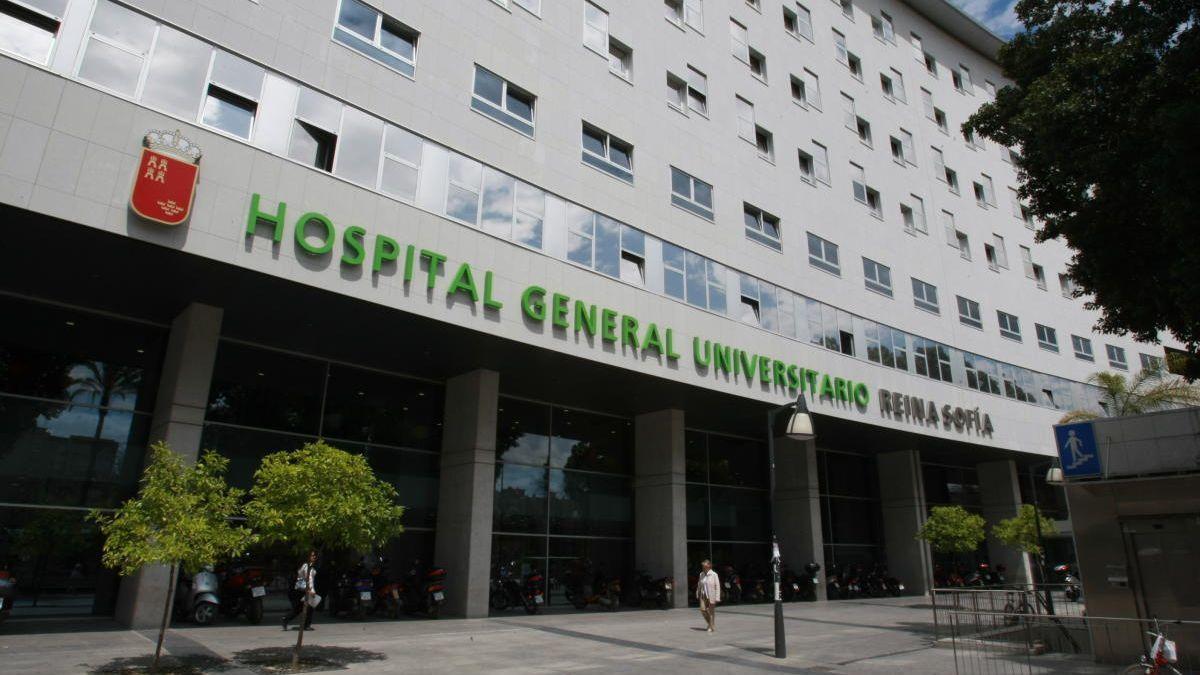 Fachada del hospital Reina Sofía de Murcia.