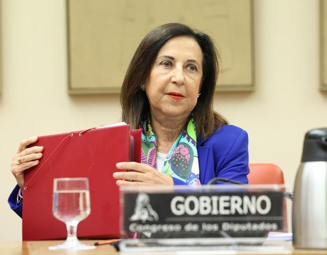 Defensa elevará un 22% la inversión en sus grandes programas y abrirá el reparto a más empresas