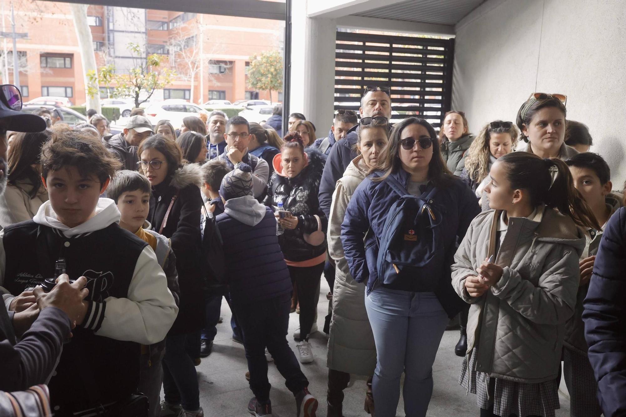 Dos mil niños participan en la Olimpiada Matemática que hoy ha organizado el Colegio Guadalaviar en la UPV