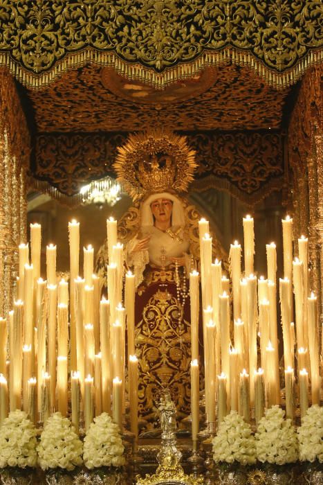 Estación de penitencia en la Catedral