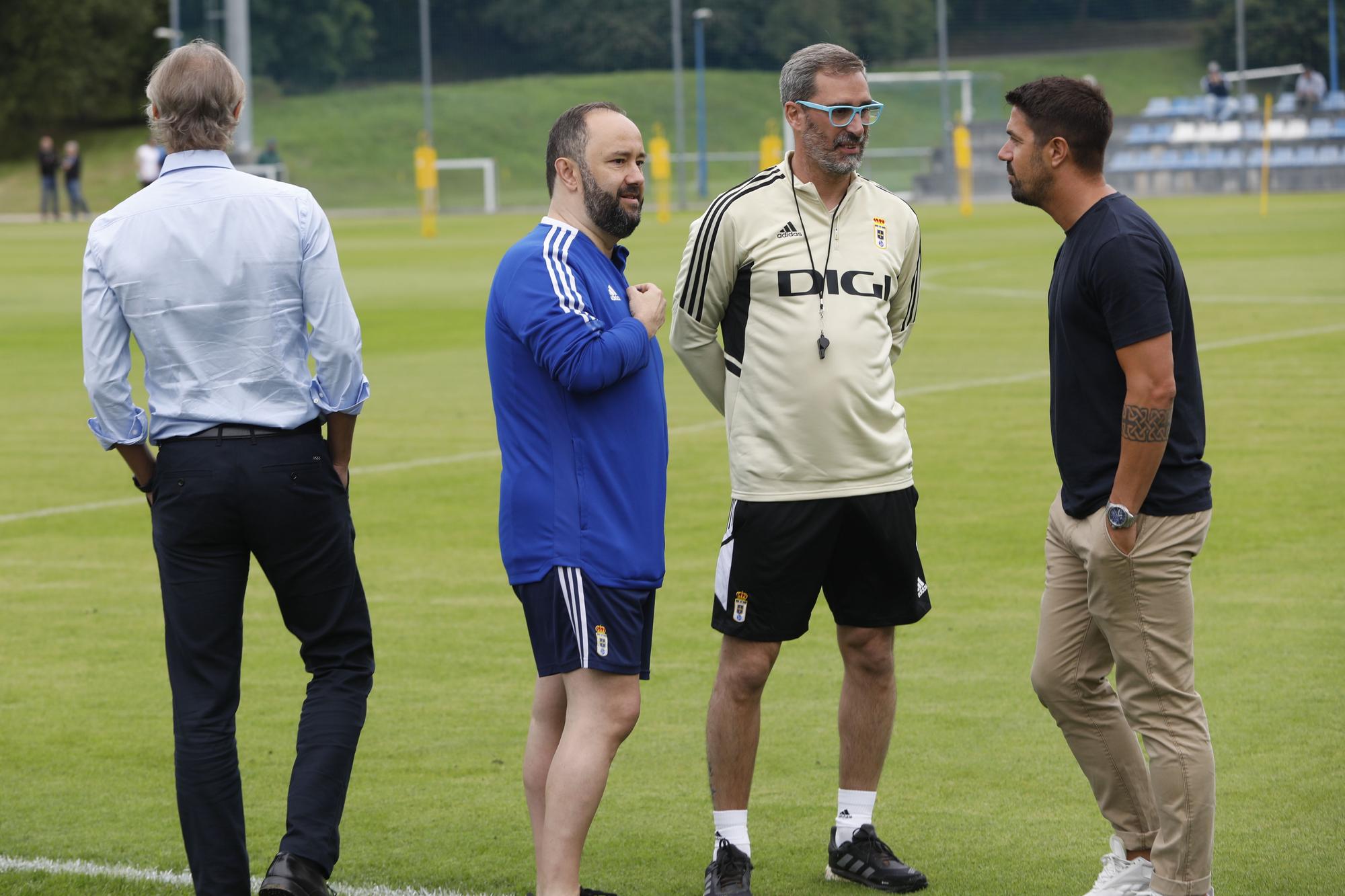 EN IMÁGENES: el primer entrenamiento del Oviedo