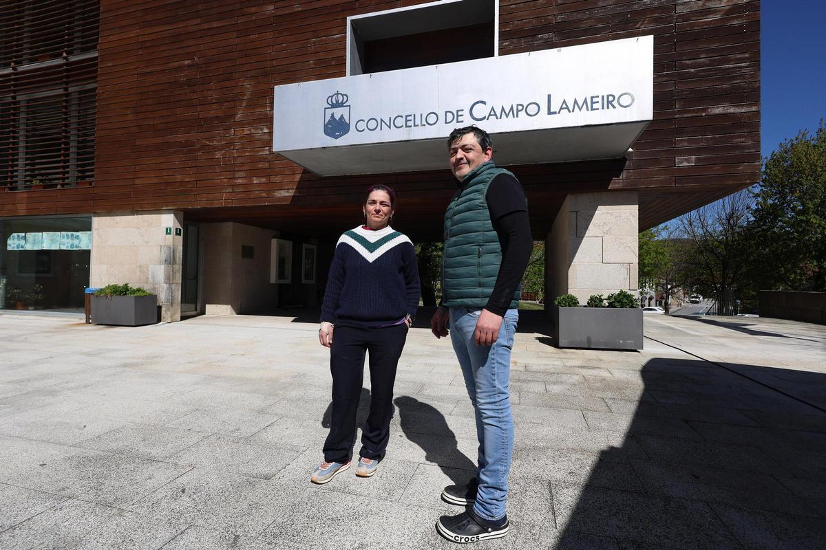 Íria y Jorge, profesionales del restaurante Casa Tito, toda una referencia en la hostelería de O Campo Lameiro.