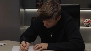 Gerard Piqué escribe una carta al Espanyol.