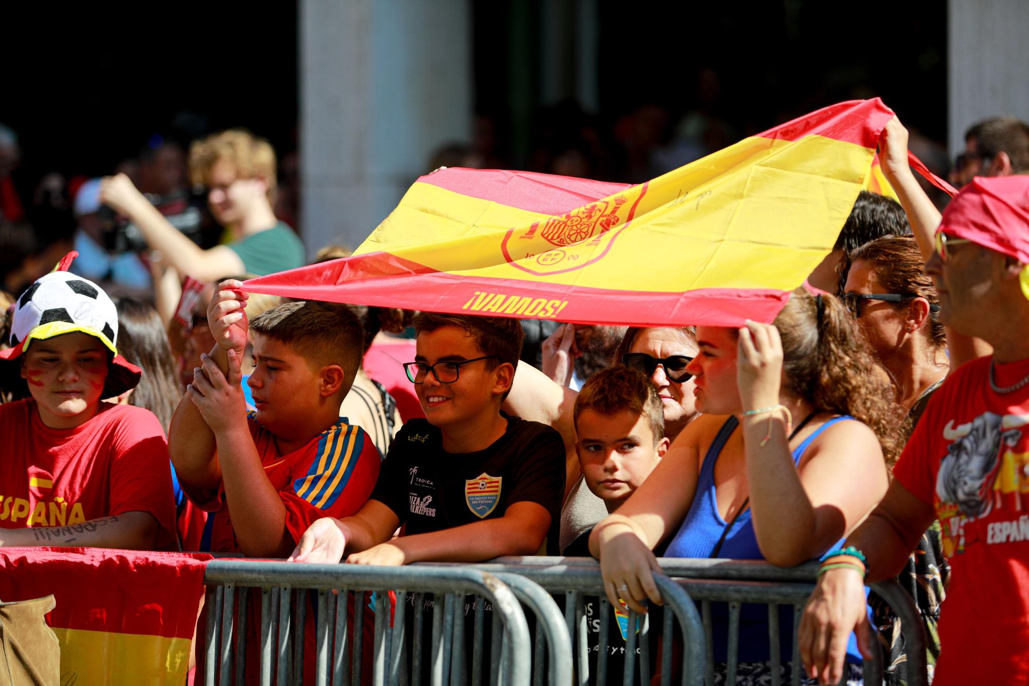 Mira todas las fotos de la Selección Española de Fútbol Femenino en Ibiza