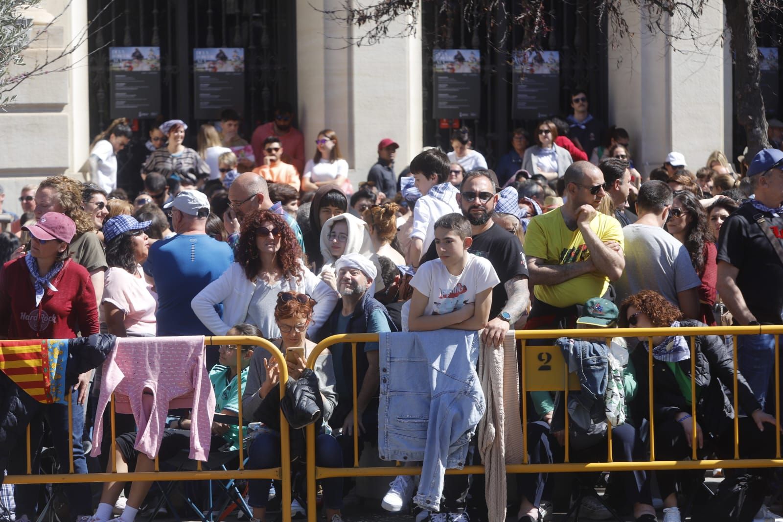 Búscate en la mascletà de hoy, domingo 19 de marzo