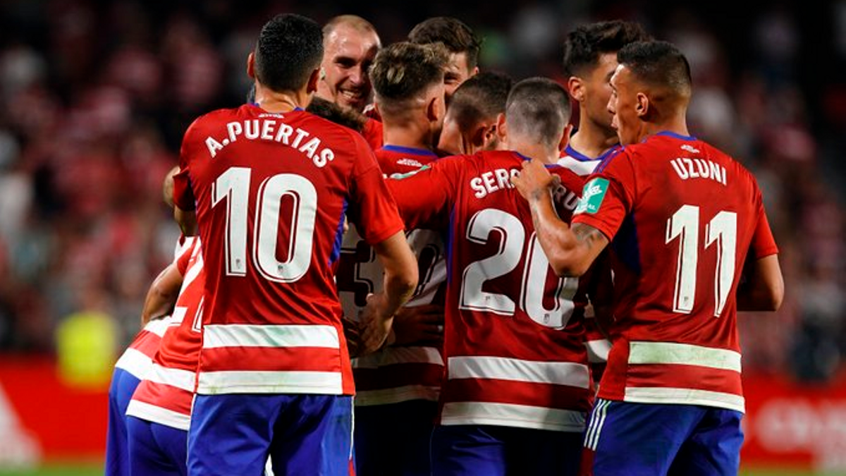 Resumen, goles y highlights del Granada 2-0 Racing de Santander de la jornada 2 de la Liga Smartbank