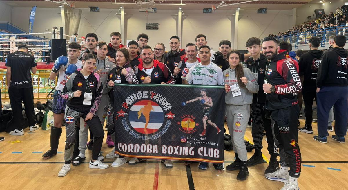 Deportistas participantes del club cordobés.