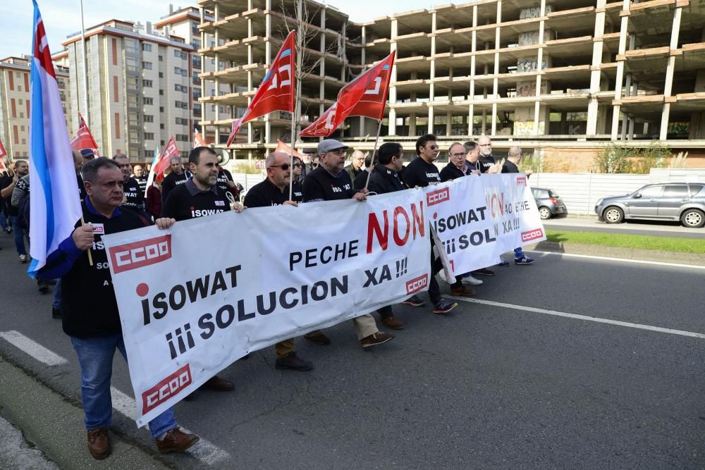 La plantilla de Isowat en A Coruña se enfrenta a la posibilidad de perder su empleo ante la falta de inversores para su empresa, actualmente en concurso de liquidación.