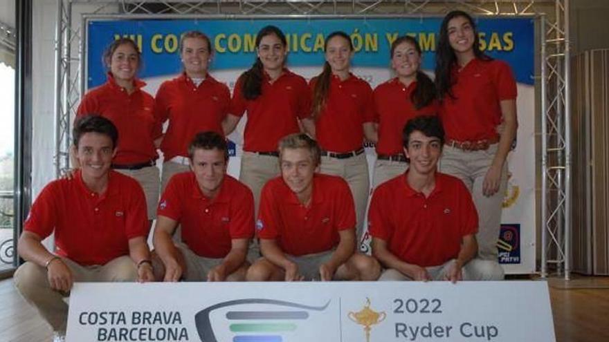 Las jóvenes golfistas de  la Región pisan fuerte