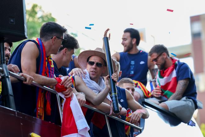 ¡De locos! Las mejores imágenes de una ciudad entregada al Barça