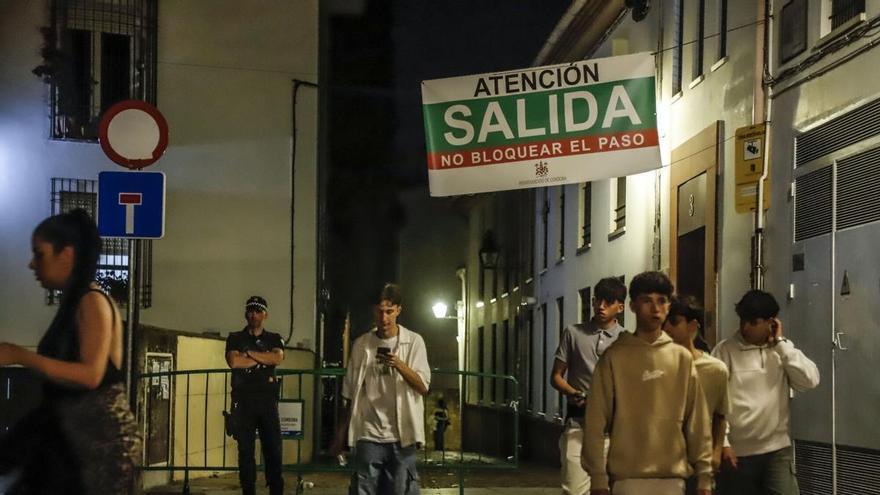 Los controles de acceso y aforo vuelven a las Cruces de Córdoba y se añade una nueva zona crítica