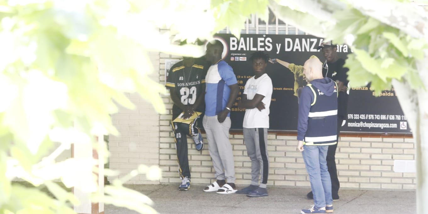 En imágenes | Desalojo de un albergue ilegal en Parque Roma