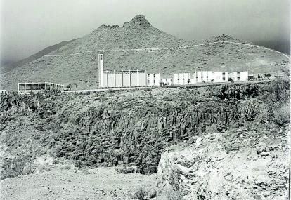 Poblado de 200 viviendas en Fañabé, Adeje, Tenerife, 1958. | FACHICO ROJAS. ARCHIVO ROJAS-HERNÁNDEZ