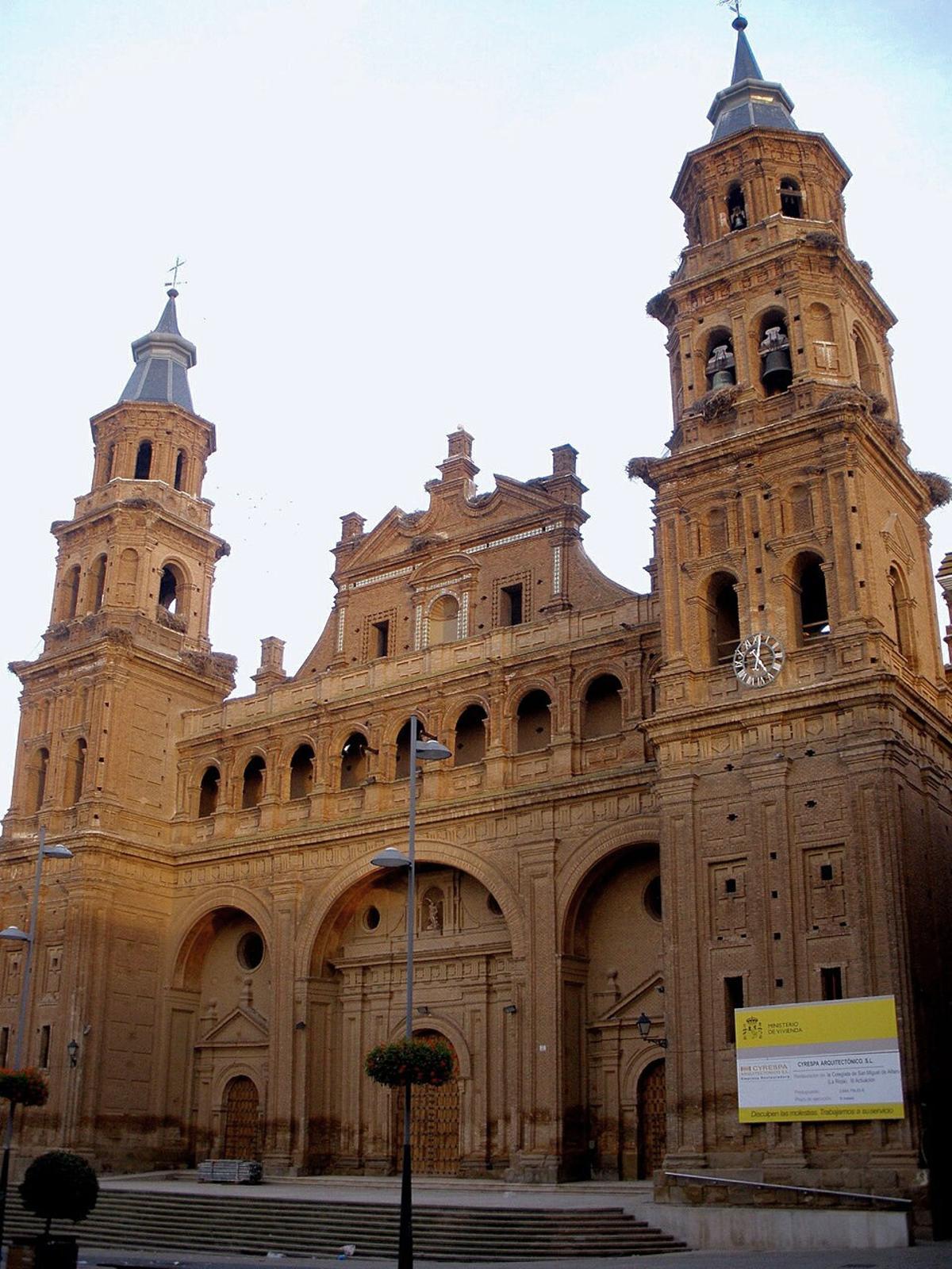 La Colegiata de San Miguel Arcángel