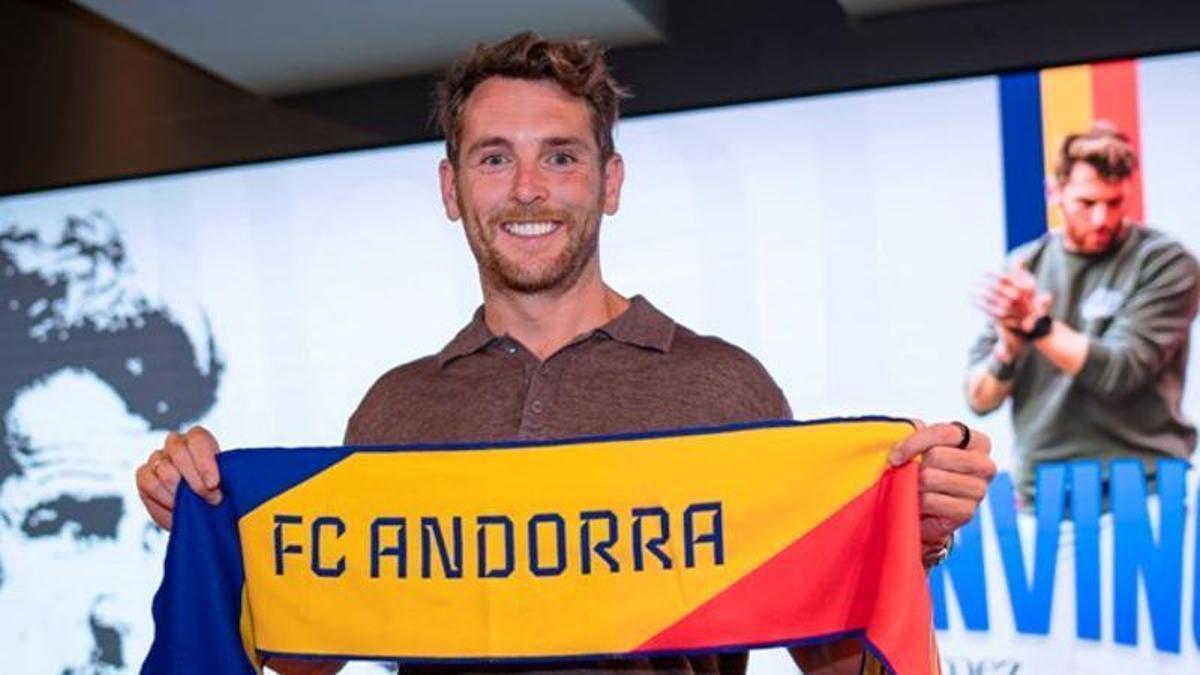 Ibai Gómez, en su presentación como entrenador del Andorra el pasado verano.