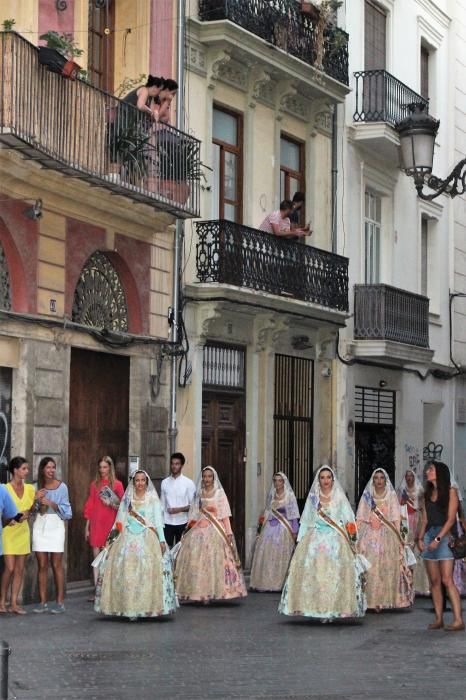 Procesión en el Barrio del Carmen y "cant de la carxofa"