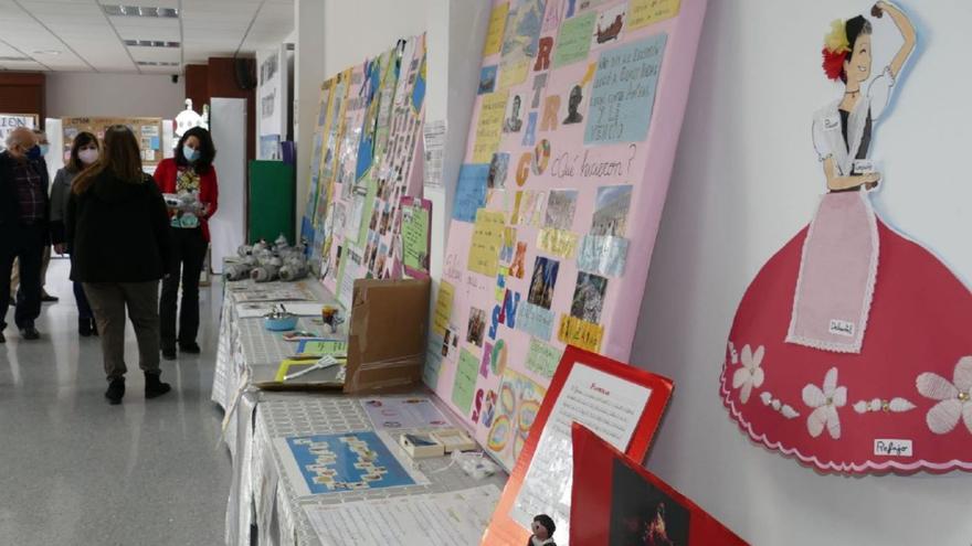 Alumnos del colegio de Miranda dan a conocer el municipio a través de una exposición
