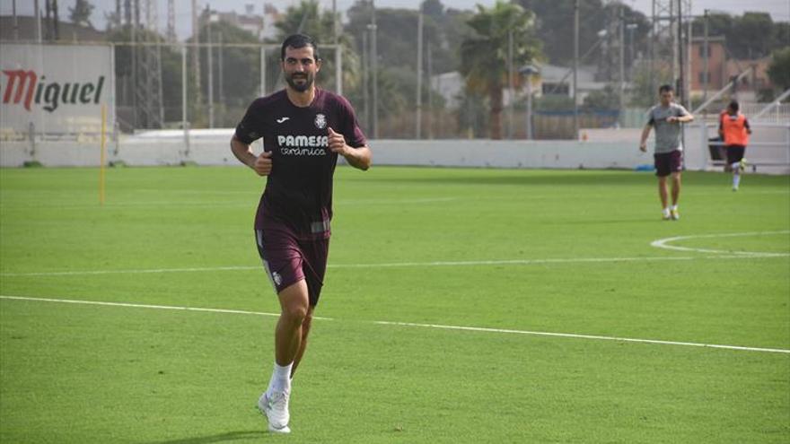 Albiol: «Hay buena base en el equipo y queremos estar arriba»