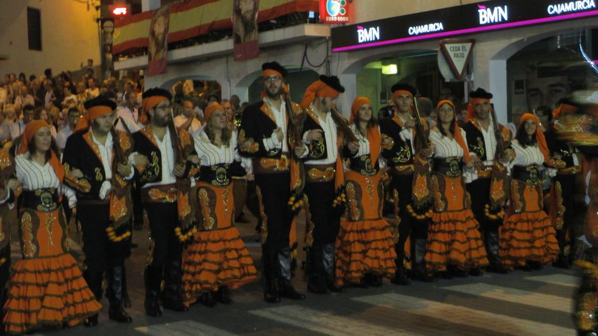 Las primeras manifestaciones de moros y cristianos de Altea datan del siglo XIX.