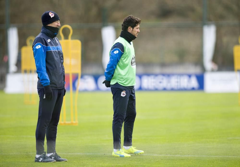 La plantilla trabaja transiciones ofensivas