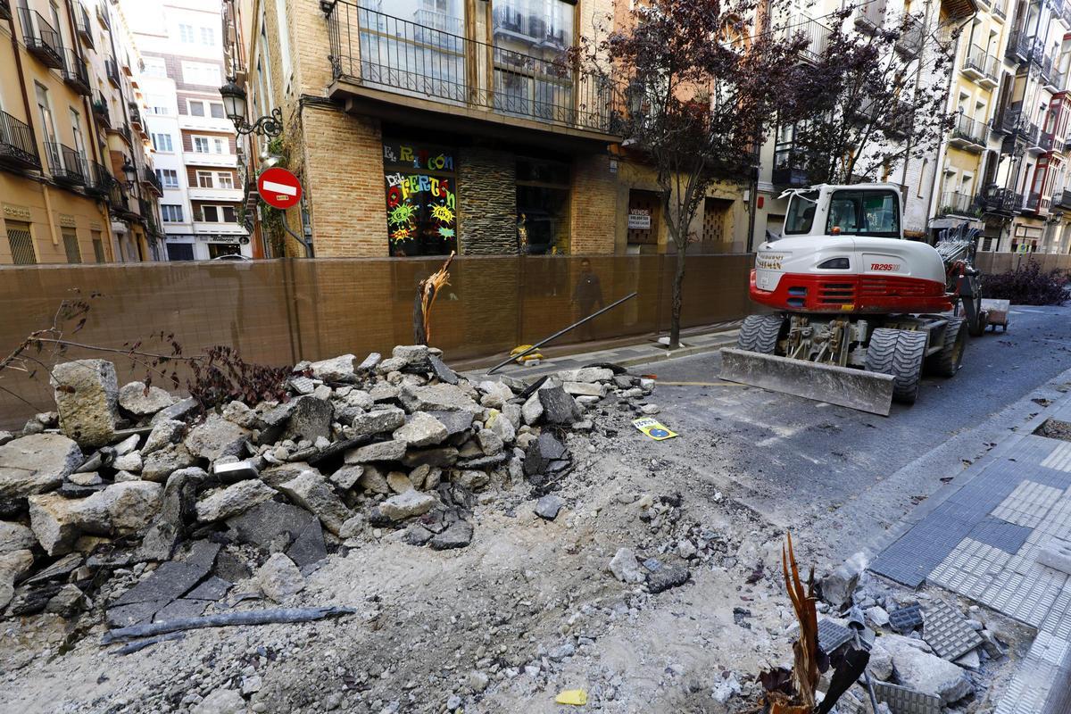 Adiós a la antigua calle Manifestación de Zaragoza: los primeros trabajos dejan estas imágenes