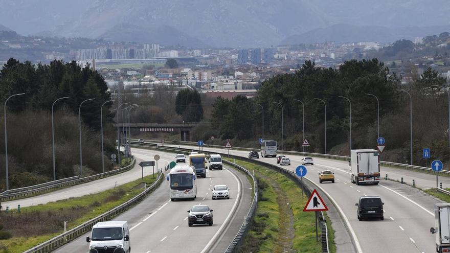 La bajada de velocidad máxima a 70 kilómetros por hora, el motivo de la multa de hasta 600 euros que van a recibir los conductores que hayan circulado por Asturias: la DGT extrema la vigilancia