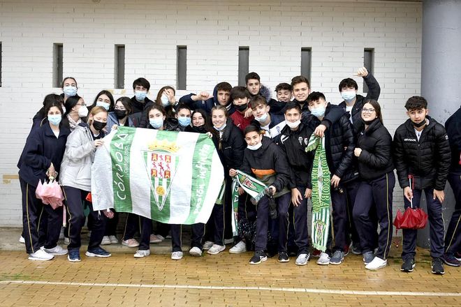 Córdoba CF - Tamaraceite: Las imágenes de la fiesta escolar en el Arcángel