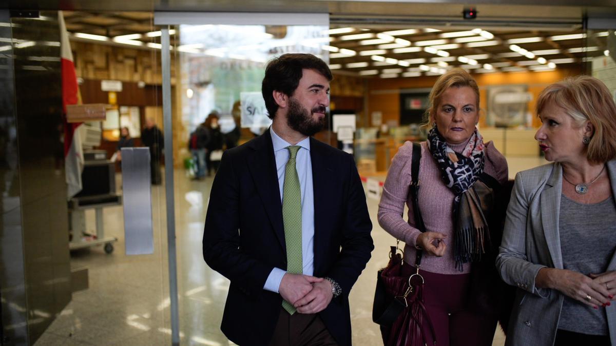 García Gallardo, en la delegacion territorial de la Junta en Zamora este lunes.