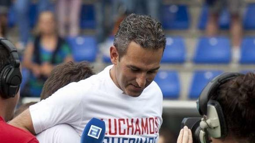 Pablo Lago, en la celebración del ascenso ante el Mérida.