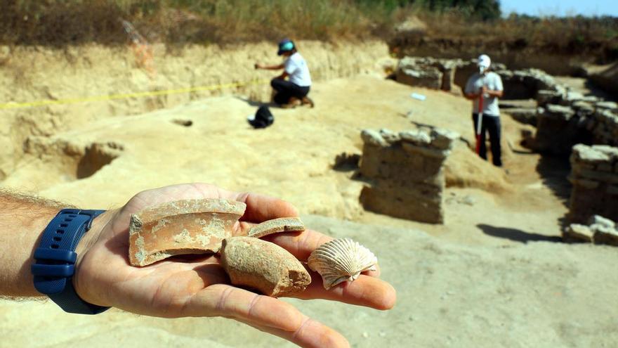 Descobreixen nou jaciments inèdits a l'Empordà que amplien l'extensió de la ciutat ibèrica d'Ullastret fora muralles