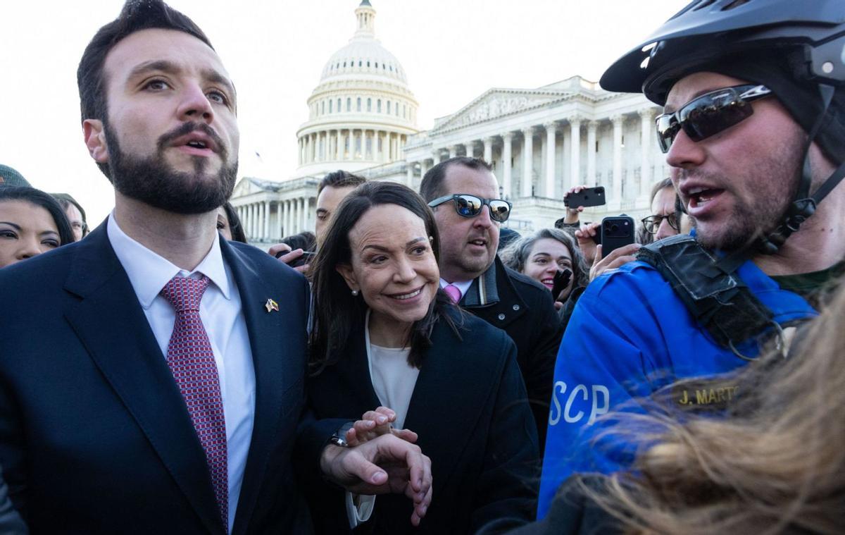 Els EUA elogien Delcy mentre Trump rep de manera discreta Machado