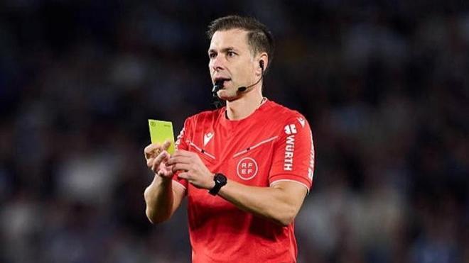 Este es el árbitro que dirigirá el Atlético de Madrid - Málaga CF